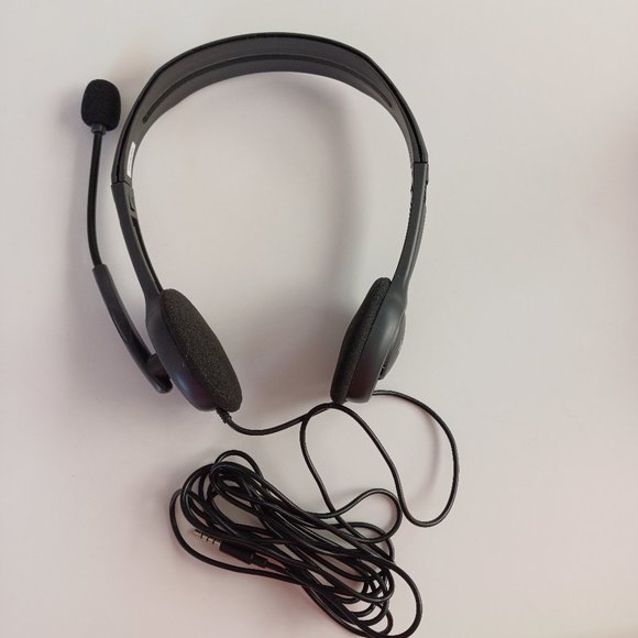 Logitech H111 Over-Ear Headset with Mic - Picture 1 of 9